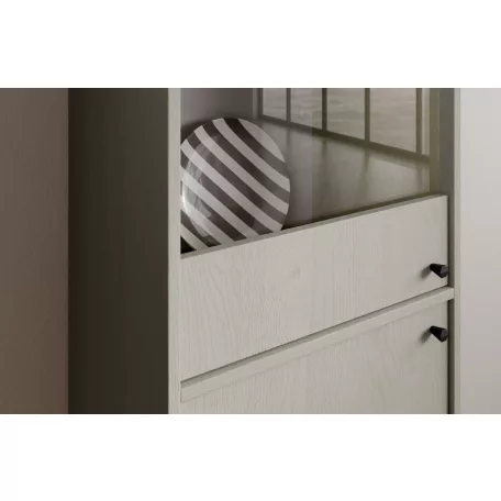 Tili Vitrin, Eukaliptusz, Eukaliptusz