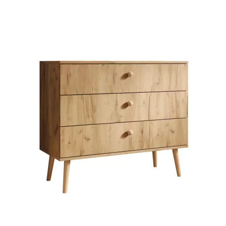 Beni komód, Amat tölgyfa, Amat tölgyfa