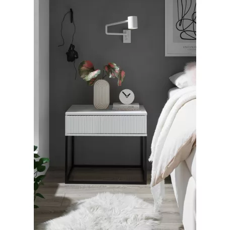 MARLE II. éjjeliszekrény fehér színben 60 cm