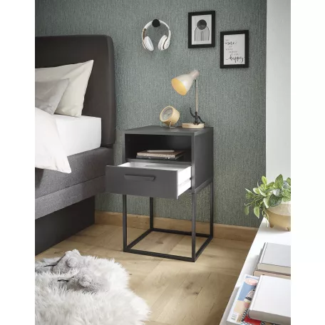 CUDRO I. éjjeliszekrény fekete színben