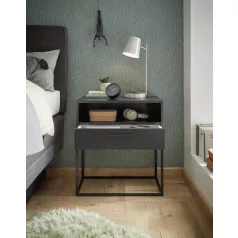 CUDRO II. éjjeliszekrény fekete színben