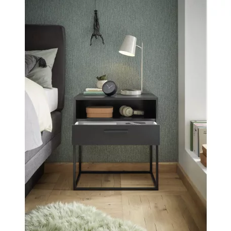 CUDRO II. éjjeliszekrény fekete színben