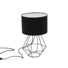 Brevitas éjszakai fények, Fekete