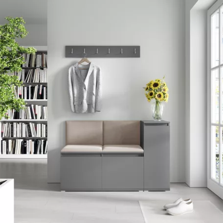 Blum 25 kárpitozott előszobafal, grafit - barna 05