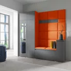 Blum 26 kárpitozott előszobafal tükörrel, grafit - narancssárga 25 - egyedi
