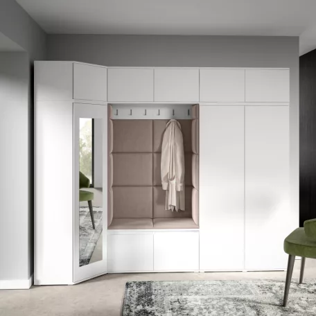 Blum 39 kárpitozott előszobafal tükörrel, fehér - barna 05