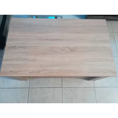 MIDI dohányzóasztal